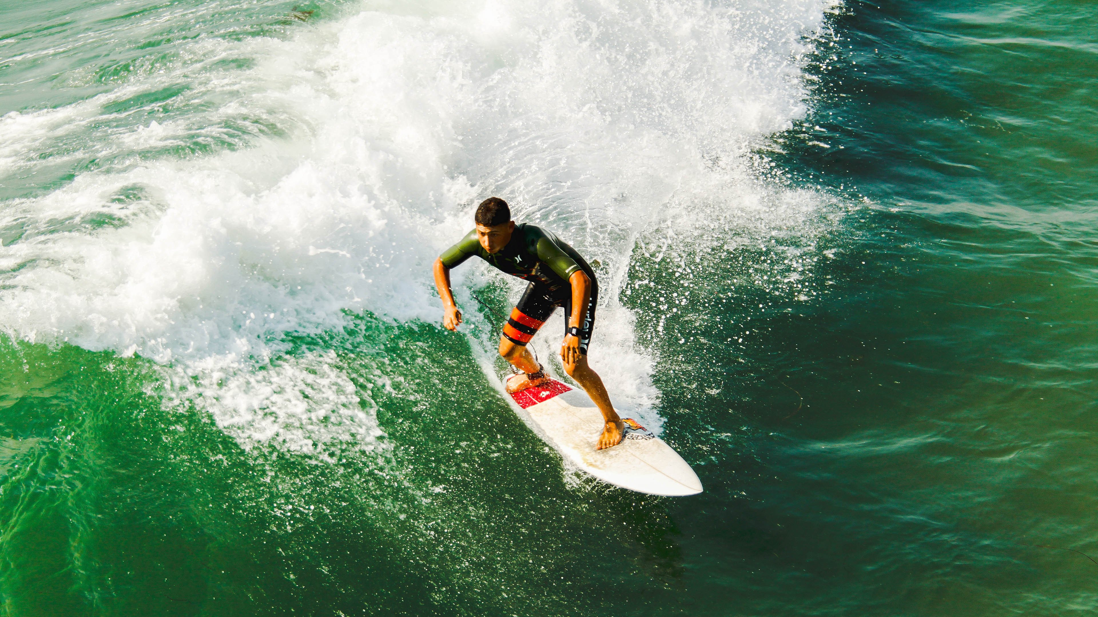 _奇才队士气高昂，连续赢得两场_，奇才队是什么意思